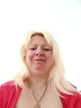 Snapshot of Lauri_scherri chatting on April 21, 2026, 2:34 pm Lauri scherri online show from April 21, 2026, 2:34 pm
