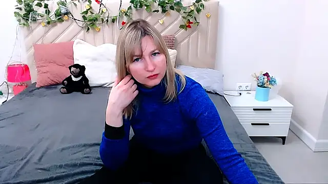 Snapshot of Incredible_Ariela chatting on February 7, 2026, 4:37 pm Incredible Ariela online show from February 7, 2026, 4:37 pm