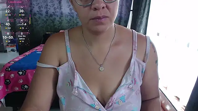 Snapshot of miia-big1boobs_ chatting on September 10, 2025, 3:11 pm miia-big1boobs  online show from September 10, 2025, 3:11 pm