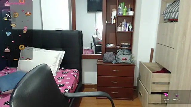 Snapshot of miia-big1boobs_ chatting on February 21, 2025, 4:16 pm miia-big1boobs  online show from February 21, 2025, 4:16 pm