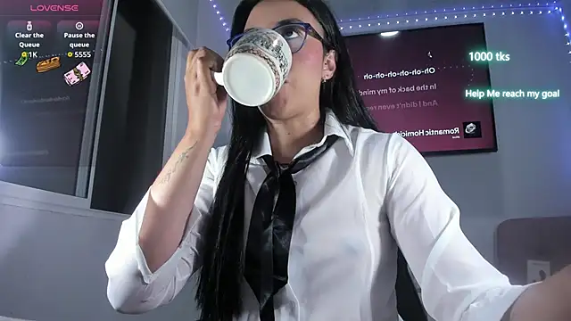 emily palmeer online show from April 4, 2026, 8:54 am