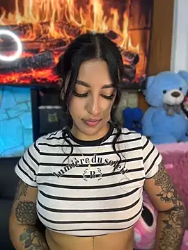 Snapshot of Tamara_Roberts1 chatting on July 31, 2026, 2:00 am Tamara Roberts1 online show from July 31, 2026, 2:00 am