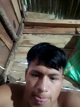 Snapshot of Huebolocko chatting on December 21, 2024, 3:42 pm Huebolocko online show from December 21, 2024, 3:42 pm