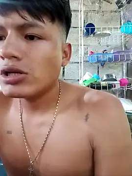 Snapshot of Huebolocko chatting on January 9, 2025, 3:01 pm Huebolocko online show from January 9, 2025, 3:01 pm