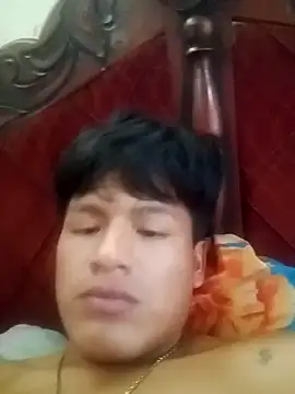 Snapshot of Huebolocko chatting on February 25, 2025, 4:35 pm Huebolocko online show from February 25, 2025, 4:35 pm