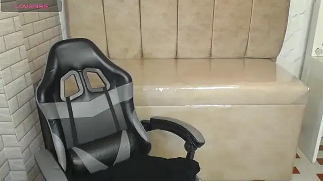  Charlotte v online show from December 16, 2025, 3:55 am