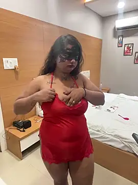 sexy-bu online show from April 26, 2026, 4:59 pm