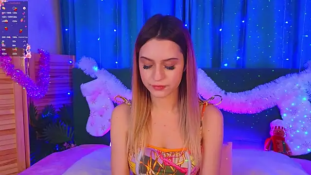 AlinaWalters online show from January 7, 2026, 8:36 pm