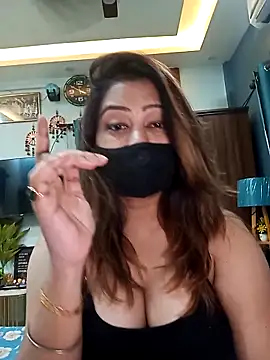 Cute-mona online show from March 27, 2026, 10:16 am