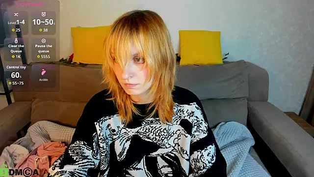 Snapshot of Little_Chips chatting on February 3, 2026, 5:18 pm Little Chips online show from February 3, 2026, 5:18 pm