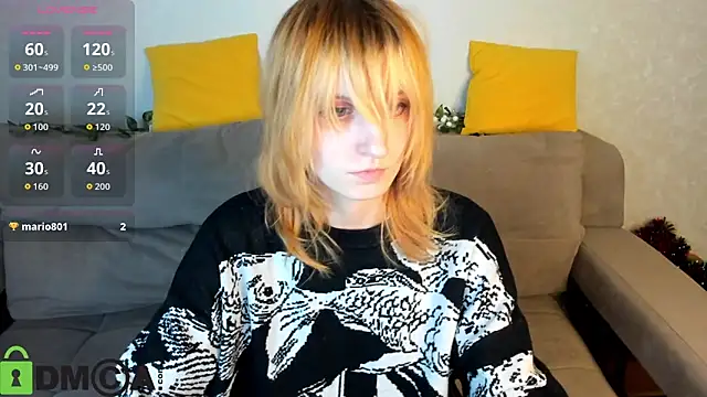 Snapshot of Little_Chips chatting on February 8, 2026, 5:21 pm Little Chips online show from February 8, 2026, 5:21 pm