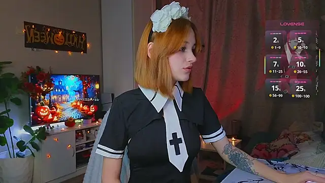 Snapshot of MaryRace chatting on October 31, 2025, 12:13 pm MaryRace online show from October 31, 2025, 12:13 pm