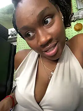 EscorpiLeoncita online show from December 8, 2024, 6:50 pm