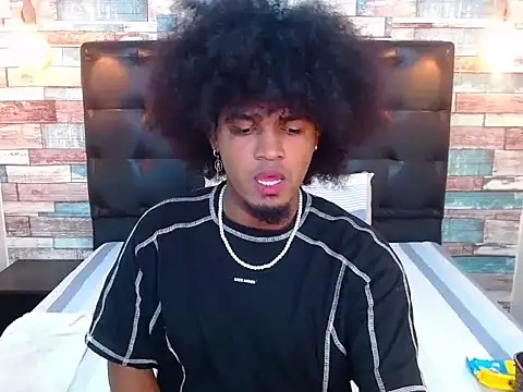 JaicobRuneer online show from March 19, 2026, 3:28 am