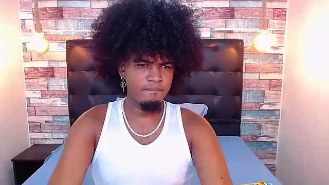 JaicobRuneer online show from April 12, 2026, 1:53 am