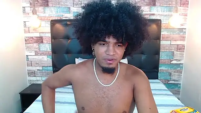 JaicobRuneer online show from April 8, 2026, 2:24 am