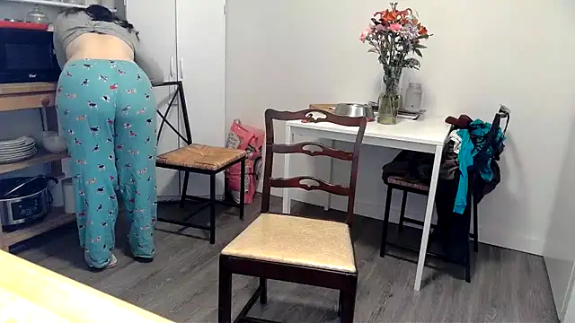 Kittyymaze1 online show from February 10, 2026, 12:59 pm