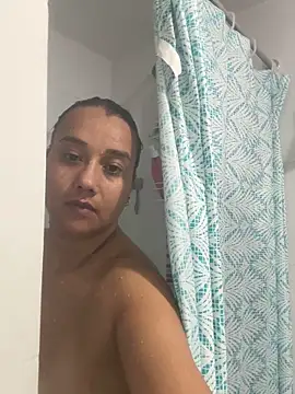 Cafeziitha02 online show from December 4, 2025, 4:50 pm