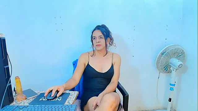 Snapshot of Oh_Tique chatting on March 28, 2026, 2:29 pm Oh Tique online show from March 28, 2026, 2:29 pm