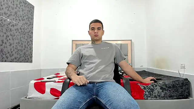 simookeler online show from March 4, 2026, 9:39 am