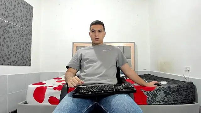 simookeler online show from February 22, 2026, 3:42 am