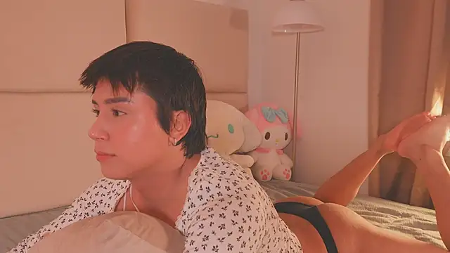 Snapshot of SweetHanson chatting on March 1, 2026, 3:23 pm SweetHanson online show from March 1, 2026, 3:23 pm