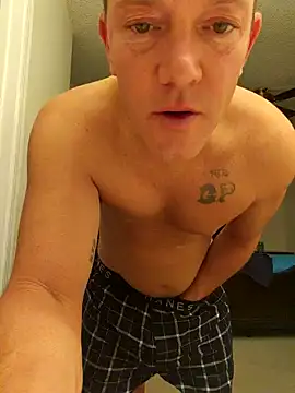 Bigtater1999 online show from October 19, 2025, 10:56 pm