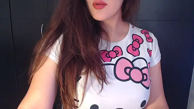 AdharaLujan online show from March 4, 2026, 1:41 pm