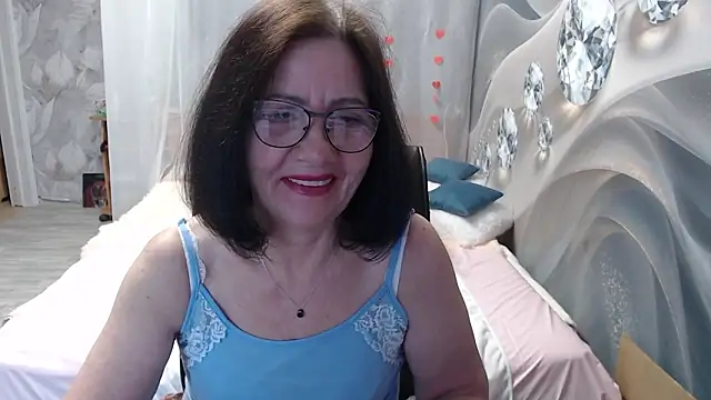 Snapshot of OlgaHottie chatting on February 12, 2026, 11:37 pm OlgaHottie online show from February 12, 2026, 11:37 pm
