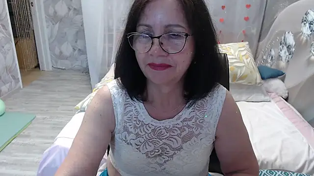 Snapshot of OlgaHottie chatting on July 13, 2026, 12:00 am OlgaHottie online show from July 13, 2026, 12:00 am