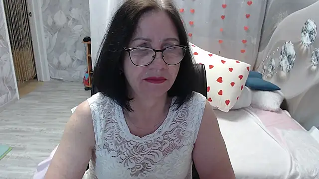 OlgaHottie online show from May 17, 2026, 11:38 pm