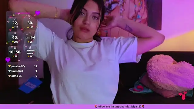 Snapshot of leiya_1303 chatting on December 14, 2024, 8:23 am leiya 1303 online show from December 14, 2024, 8:23 am