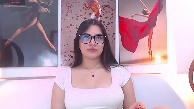 Snapshot of leiya_1303 chatting on December 27, 2024, 10:05 pm leiya 1303 online show from December 27, 2024, 10:05 pm