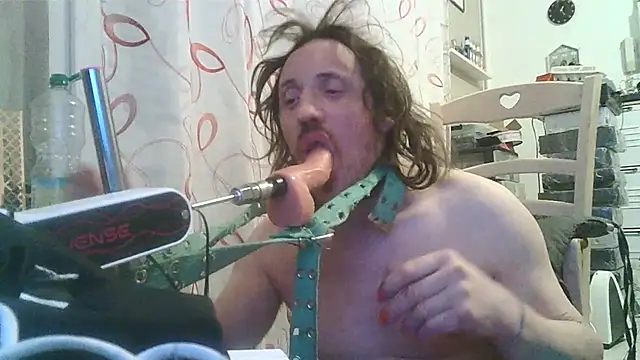 cyril020202 online show from March 8, 2026, 9:29 pm