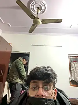 Snapshot of John_desihunk chatting on January 7, 2026, 5:51 pm John desihunk online show from January 7, 2026, 5:51 pm