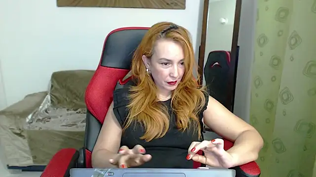 Snapshot of anitazarova chatting on January 3, 2025, 6:03 pm anitazarova online show from January 3, 2025, 6:03 pm