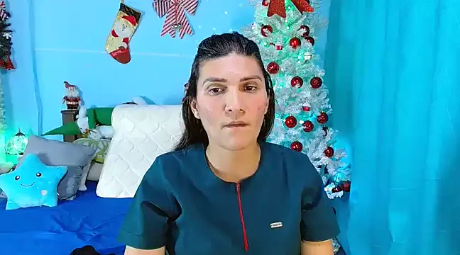 Snapshot of venus_swet_ chatting on December 17, 2024, 12:23 am venus swet  online show from December 17, 2024, 12:23 am