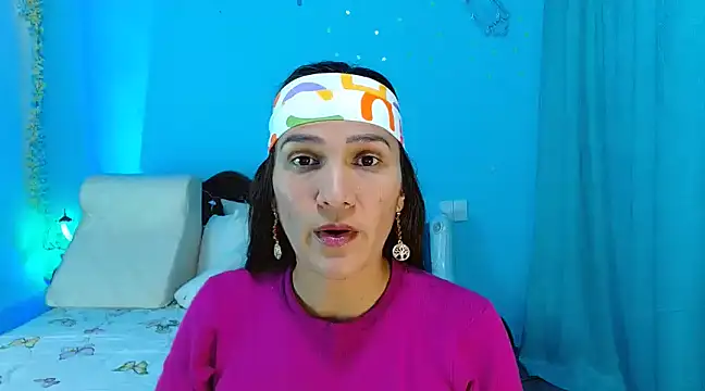 Snapshot of venus_swet_ chatting on February 8, 2025, 12:38 am venus swet  online show from February 8, 2025, 12:38 am