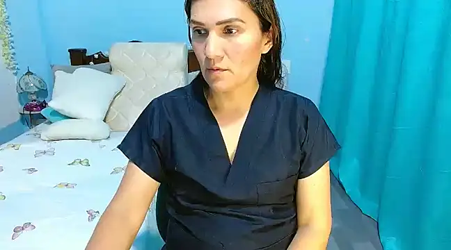 Snapshot of venus_swet_ chatting on January 24, 2025, 1:35 am venus swet  online show from January 24, 2025, 1:35 am