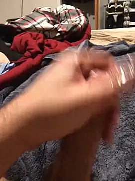 Snapshot of darksmoke011 chatting on February 24, 2026, 11:16 pm darksmoke011 online show from February 24, 2026, 11:16 pm