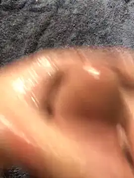 Snapshot of darksmoke011 chatting on December 13, 2025, 11:22 pm darksmoke011 online show from December 13, 2025, 11:22 pm