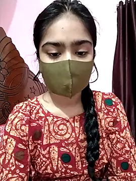 Arisha- online show from October 25, 2025, 9:04 pm