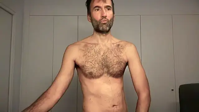 Snapshot of david_spanish chatting on January 2, 2025, 7:23 am david spanish online show from January 2, 2025, 7:23 am