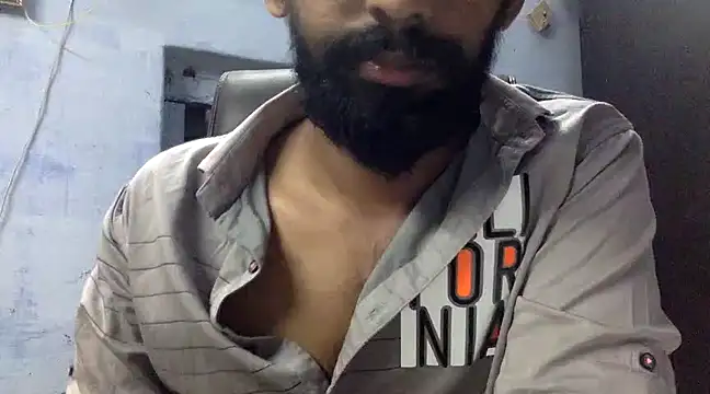 Snapshot of ASIF_F chatting on March 3, 2025, 1:45 pm ASIF F online show from March 3, 2025, 1:45 pm