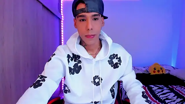 aldrinwhite online show from February 9, 2026, 4:16 pm