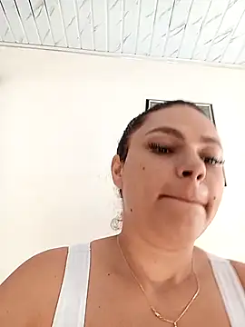 Mommy-Hot online show from February 14, 2026, 1:00 pm