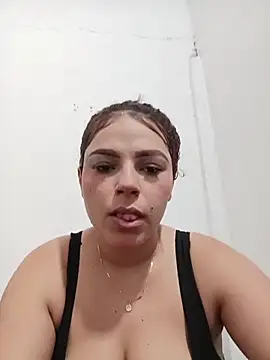 Mommy-Hot online show from April 15, 2026, 6:34 pm