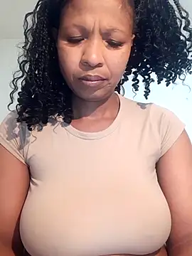 realsquirter online show from December 17, 2025, 11:48 am