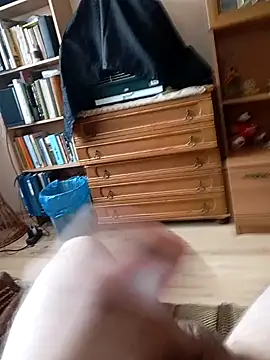 Snapshot of demoniczny82 chatting on December 25, 2024, 12:47 pm demoniczny82 online show from December 25, 2024, 12:47 pm