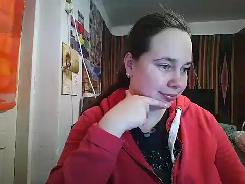 Cora Maro online show from December 5, 2025, 10:47 am